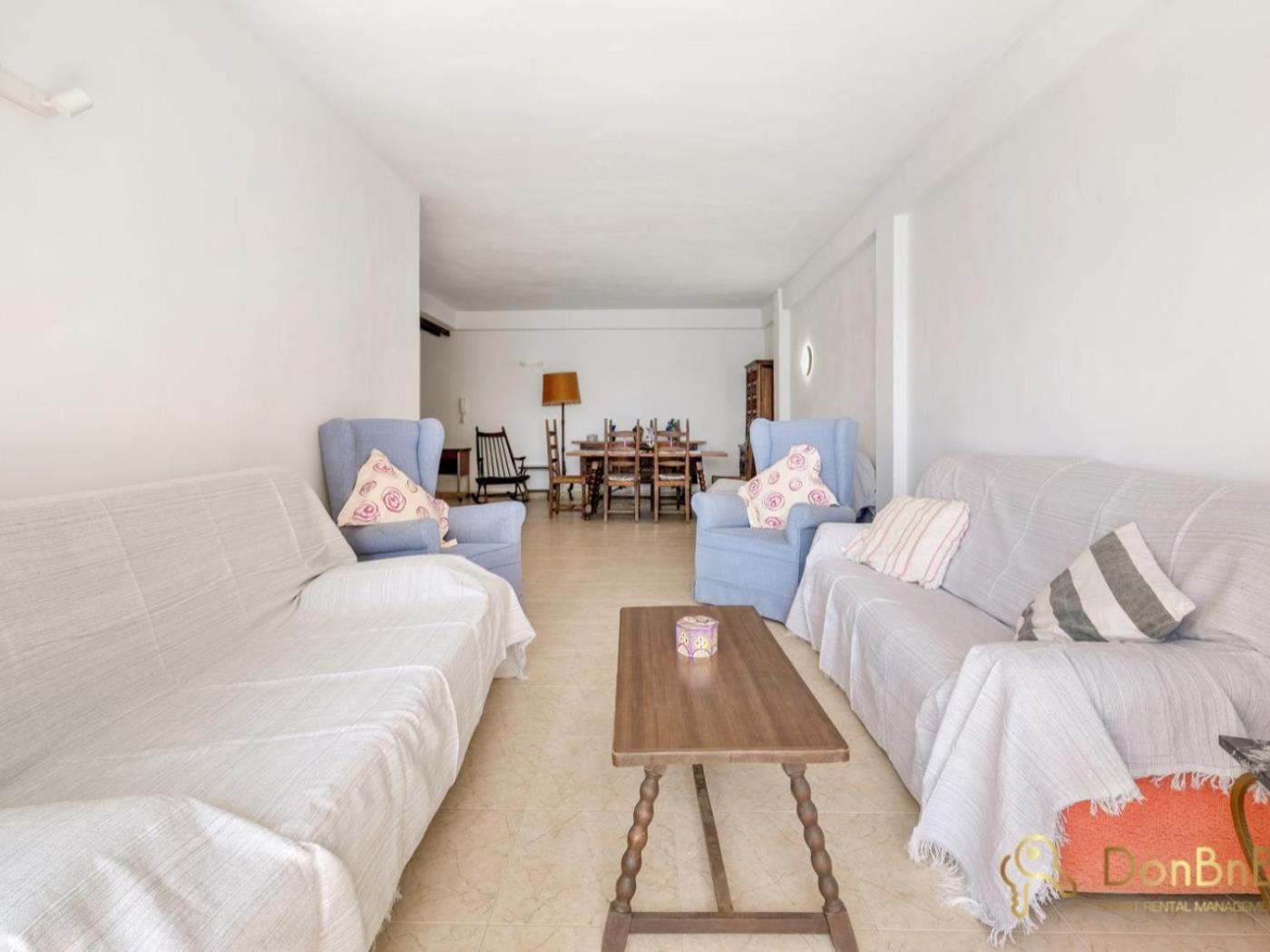 Apartamento Con Piscina En La Primera Linea De Playa De Fuengirola Bilik gambar